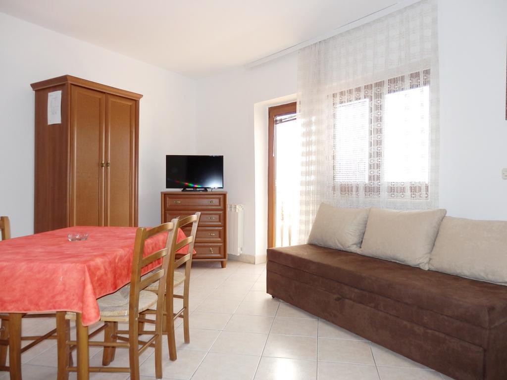 Apartments Idila Медулин Екстер'єр фото